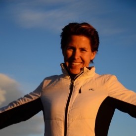 Frau Tania Gütermann