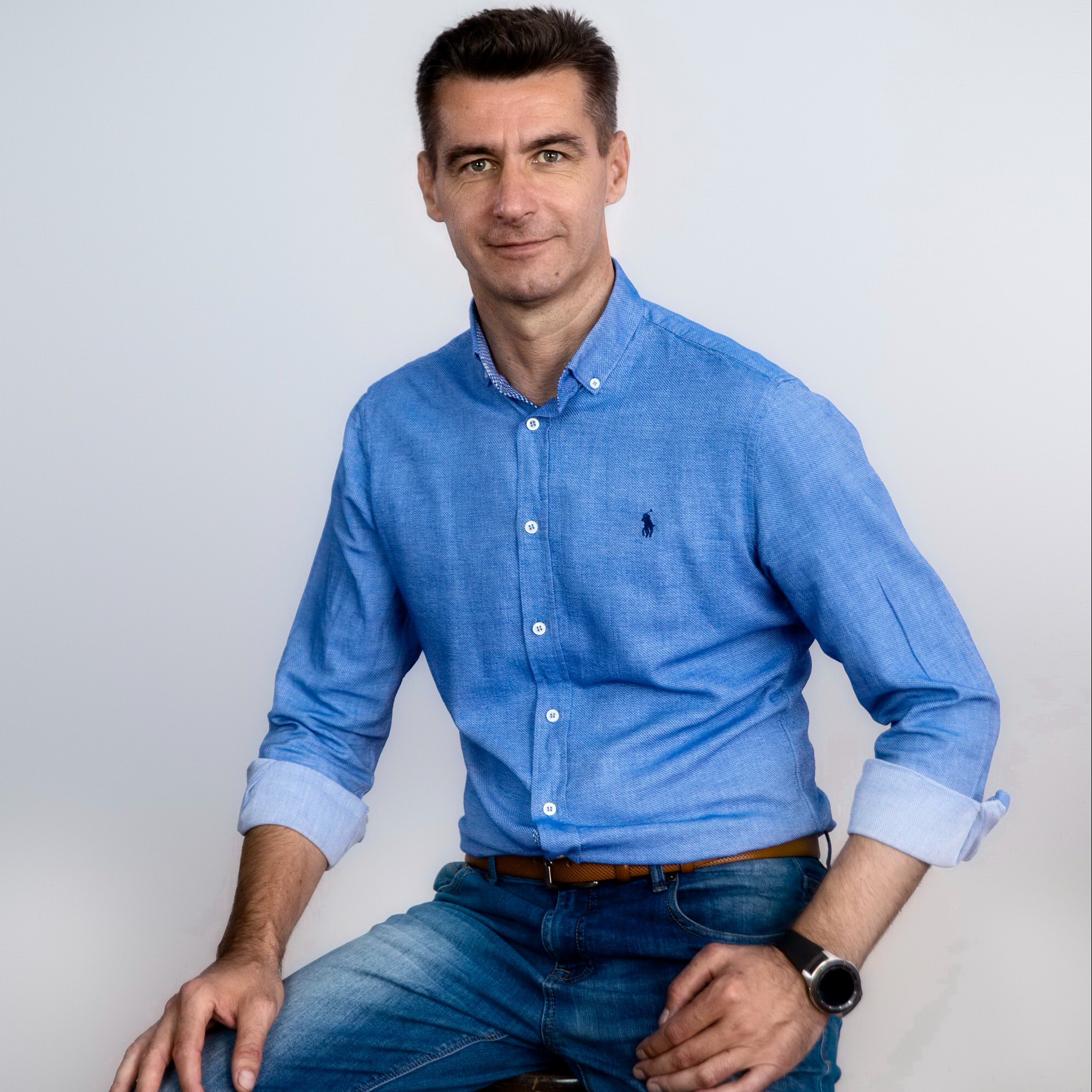 Dr. Cătălin Amza 