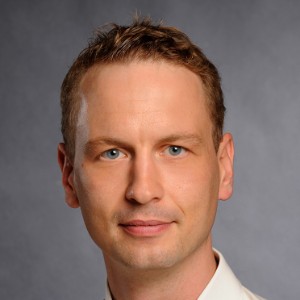 Herr Dr. Thomas Peter