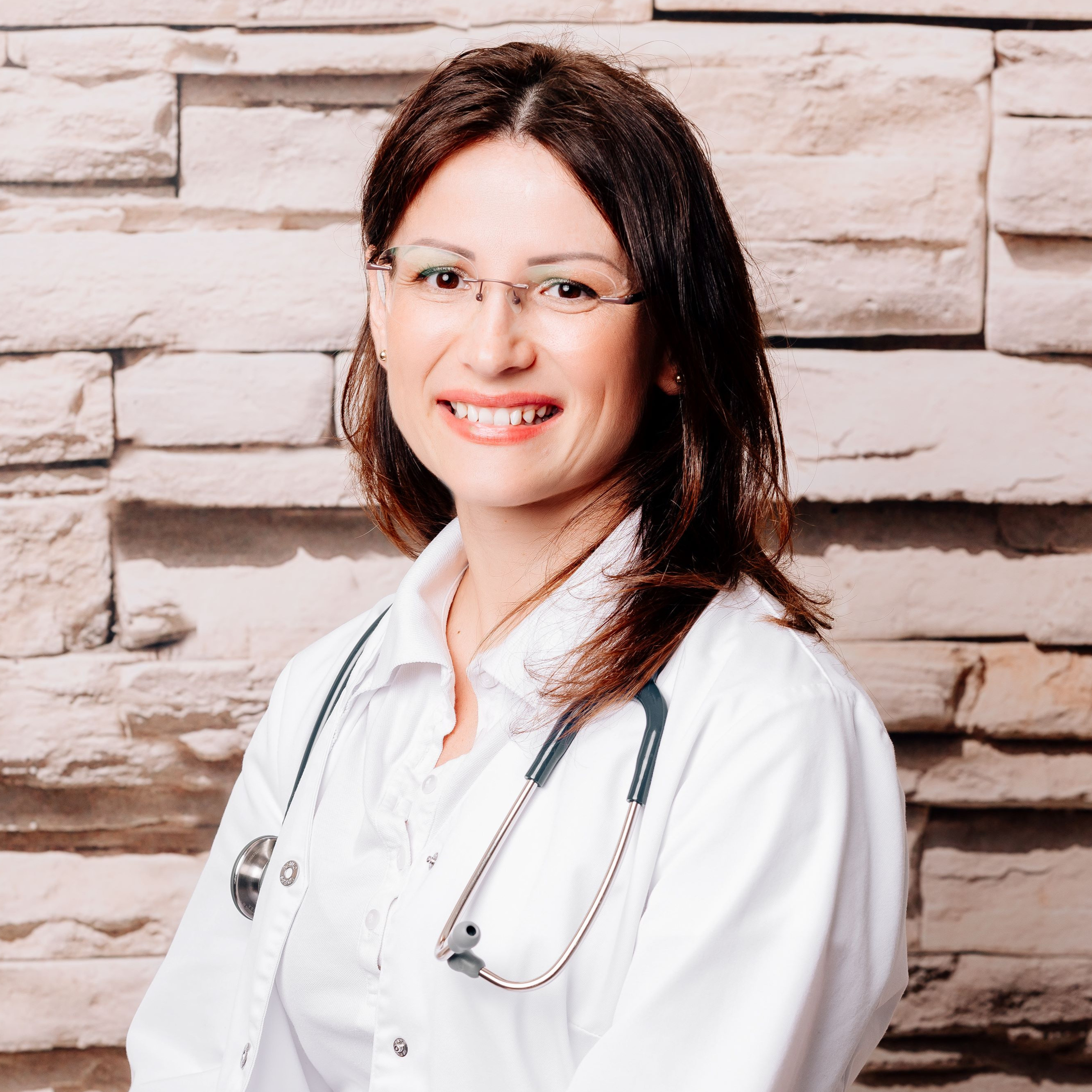 Frau Dr. Liana Tabita Heine